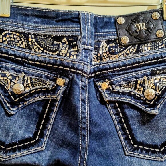 Miss Me Easy Boot Embellished Size 25 Preowned Jeans - Picture 9 of 11